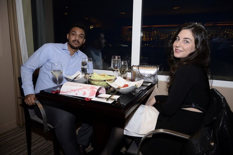 Valentine's at Hemingway's Bar & Lounge